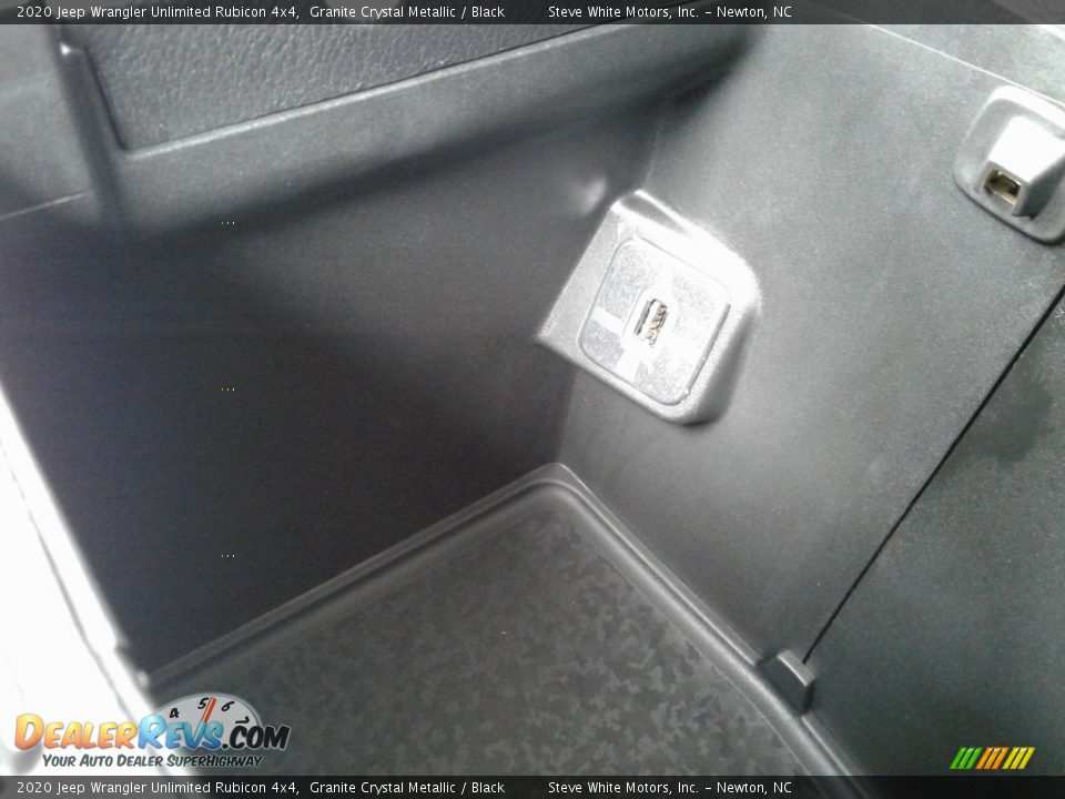 2020 Jeep Wrangler Unlimited Rubicon 4x4 Granite Crystal Metallic / Black Photo #29