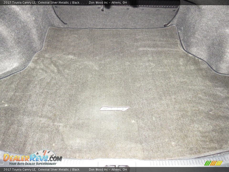 2017 Toyota Camry LE Celestial Silver Metallic / Black Photo #13