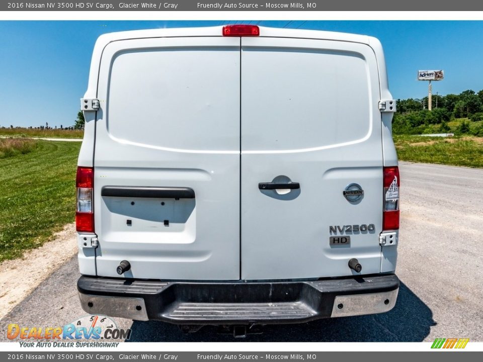 2016 Nissan NV 3500 HD SV Cargo Glacier White / Gray Photo #5