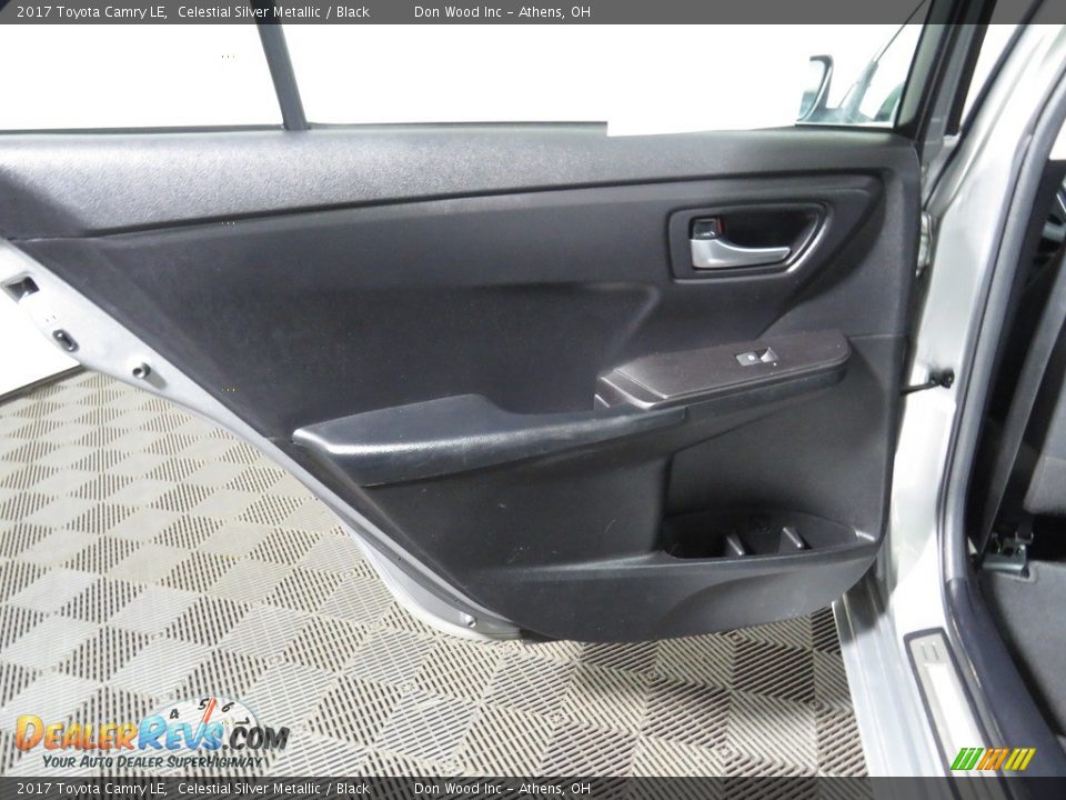 2017 Toyota Camry LE Celestial Silver Metallic / Black Photo #20