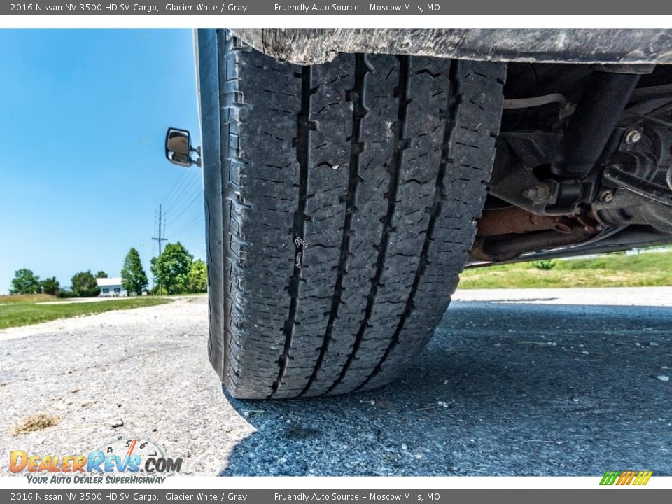 2016 Nissan NV 3500 HD SV Cargo Glacier White / Gray Photo #15