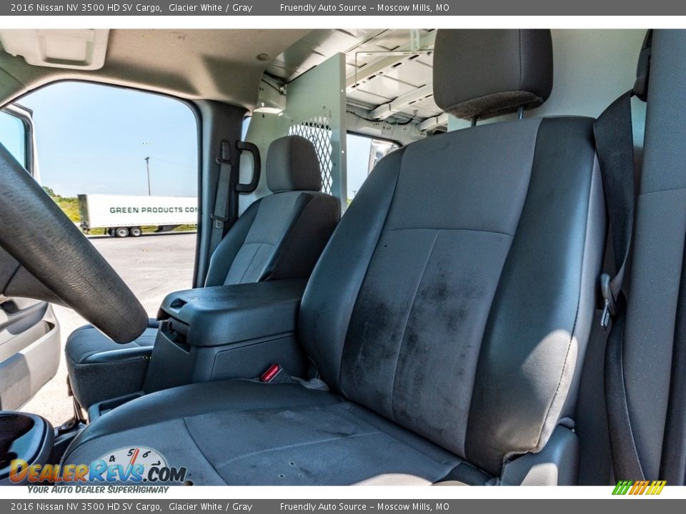 2016 Nissan NV 3500 HD SV Cargo Glacier White / Gray Photo #18