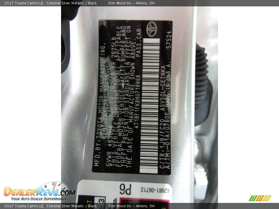 2017 Toyota Camry LE Celestial Silver Metallic / Black Photo #32