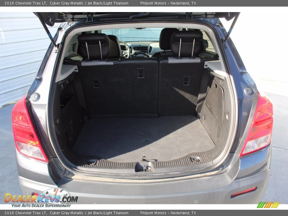 2016 Chevrolet Trax LT Cyber Gray Metallic / Jet Black/Light Titanium Photo #23