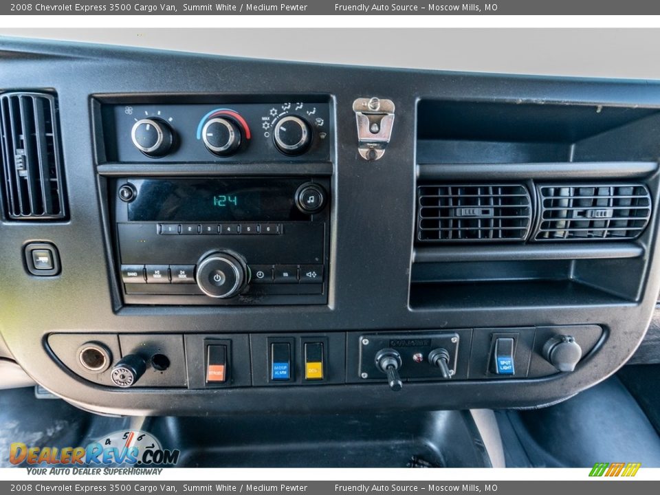 2008 Chevrolet Express 3500 Cargo Van Summit White / Medium Pewter Photo #34