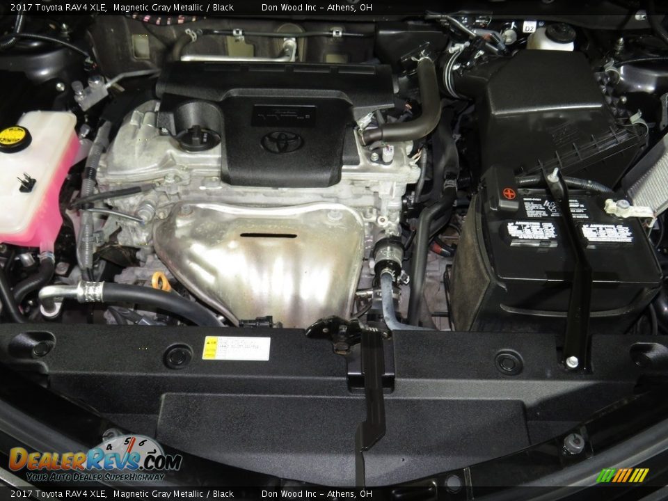 2017 Toyota RAV4 XLE Magnetic Gray Metallic / Black Photo #6