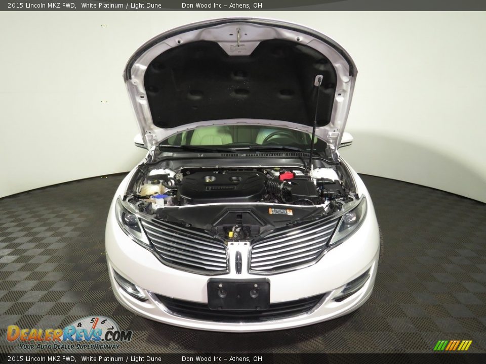 2015 Lincoln MKZ FWD White Platinum / Light Dune Photo #5