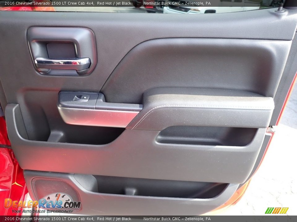 2016 Chevrolet Silverado 1500 LT Crew Cab 4x4 Red Hot / Jet Black Photo #8