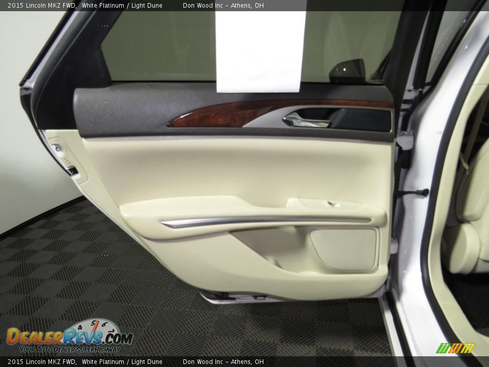 2015 Lincoln MKZ FWD White Platinum / Light Dune Photo #20