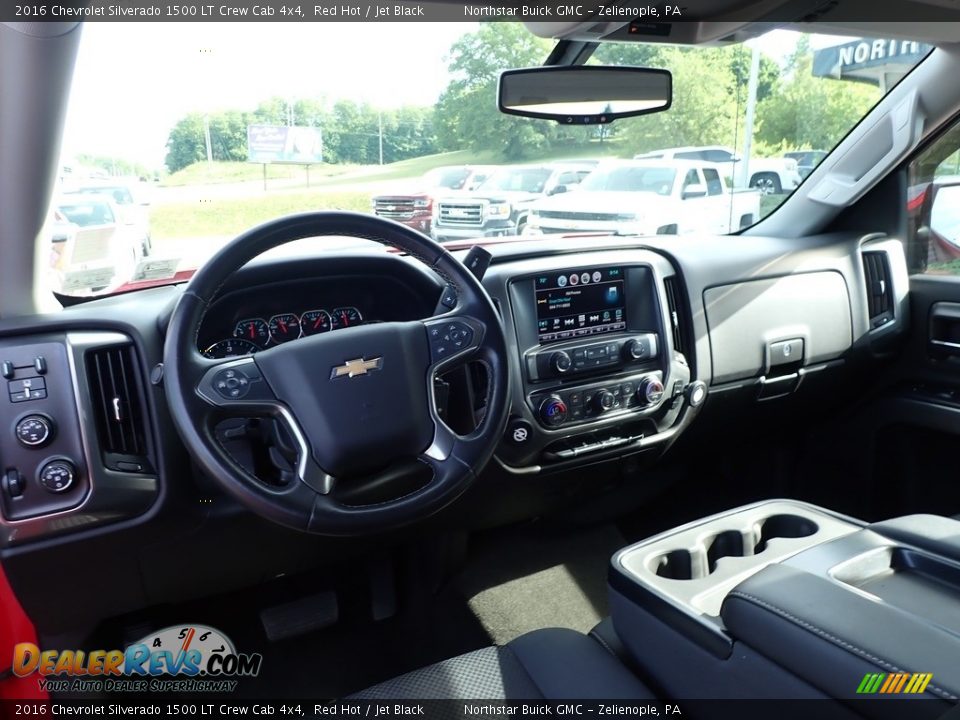 2016 Chevrolet Silverado 1500 LT Crew Cab 4x4 Red Hot / Jet Black Photo #22