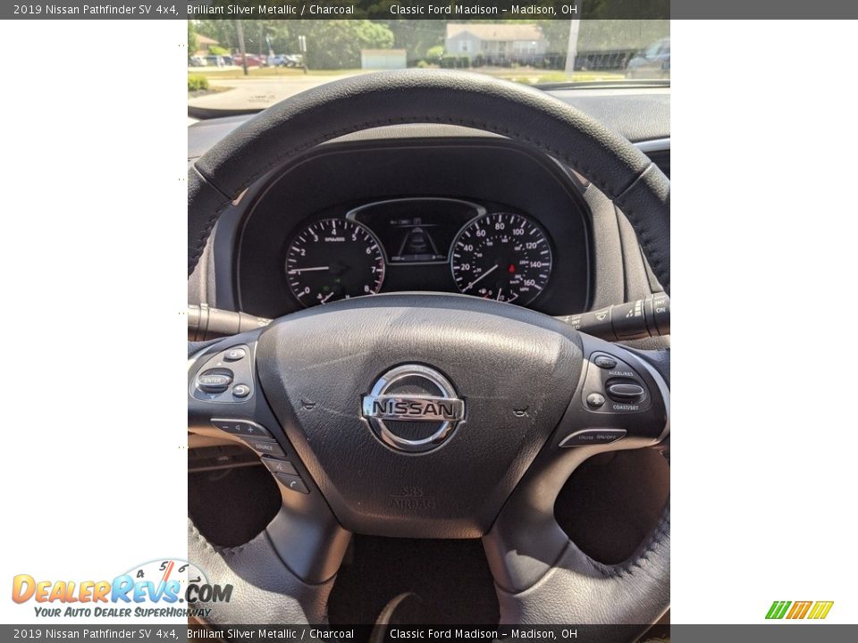 2019 Nissan Pathfinder SV 4x4 Brilliant Silver Metallic / Charcoal Photo #8