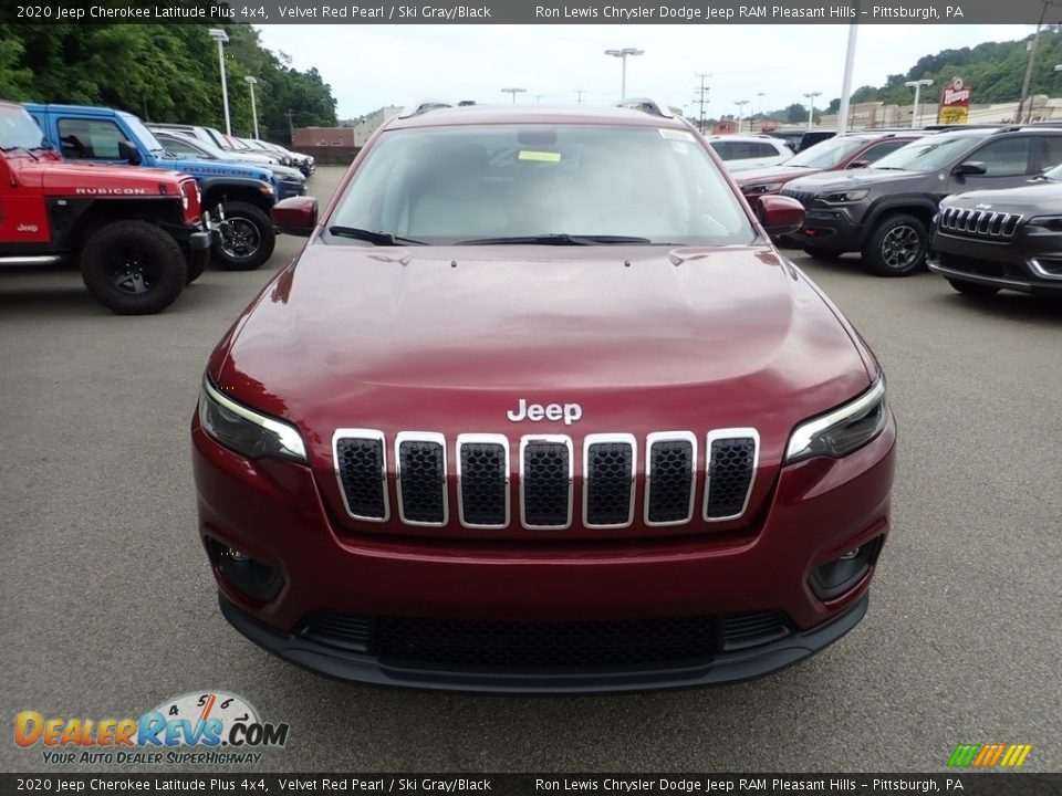 2020 Jeep Cherokee Latitude Plus 4x4 Velvet Red Pearl / Ski Gray/Black Photo #2