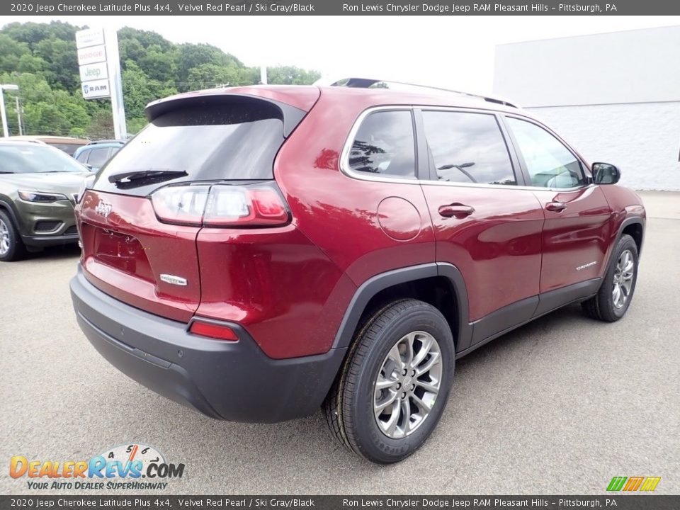2020 Jeep Cherokee Latitude Plus 4x4 Velvet Red Pearl / Ski Gray/Black Photo #5