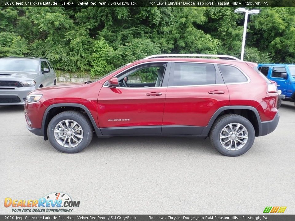 2020 Jeep Cherokee Latitude Plus 4x4 Velvet Red Pearl / Ski Gray/Black Photo #7