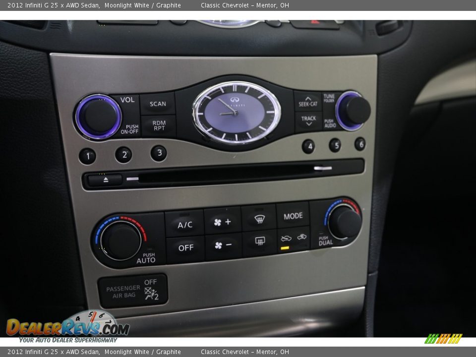 Controls of 2012 Infiniti G 25 x AWD Sedan Photo #17