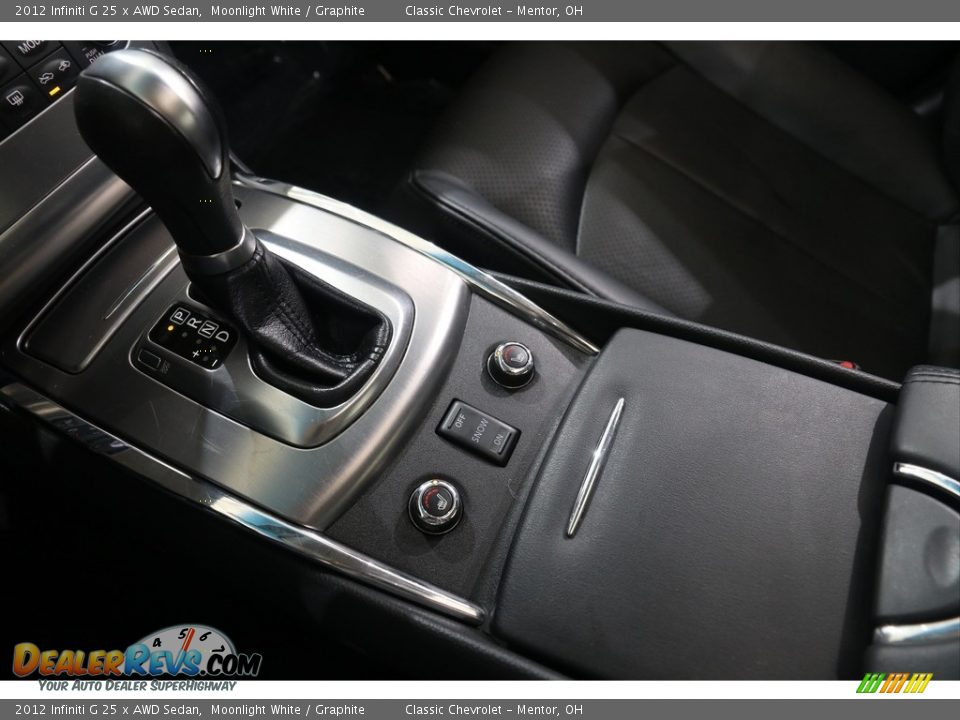 2012 Infiniti G 25 x AWD Sedan Shifter Photo #19