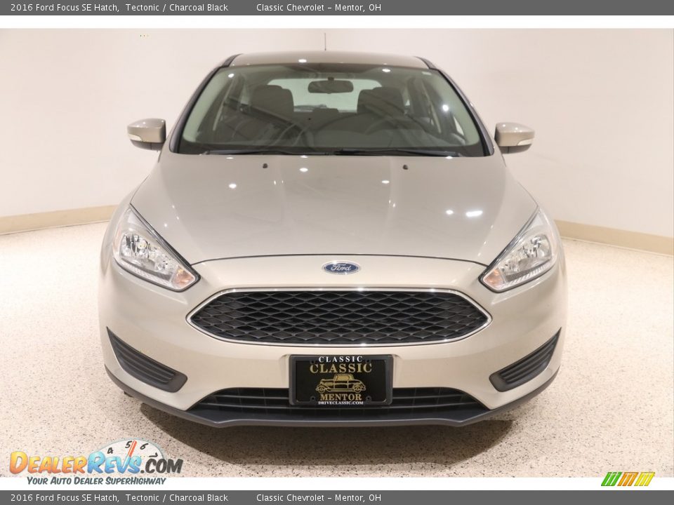 2016 Ford Focus SE Hatch Tectonic / Charcoal Black Photo #2