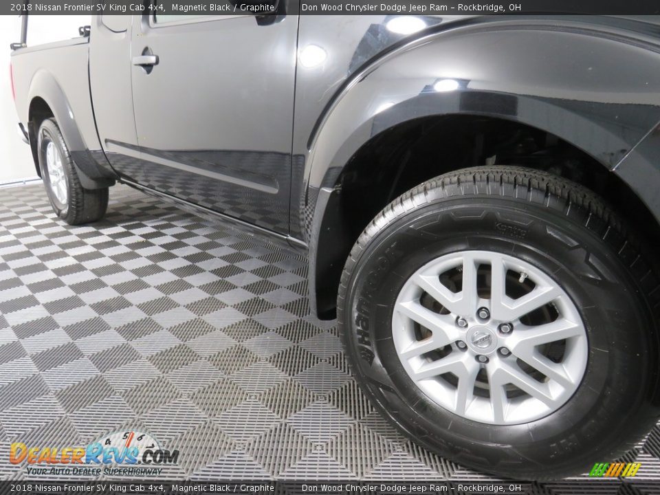 2018 Nissan Frontier SV King Cab 4x4 Magnetic Black / Graphite Photo #4