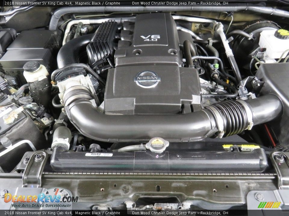 2018 Nissan Frontier SV King Cab 4x4 Magnetic Black / Graphite Photo #7