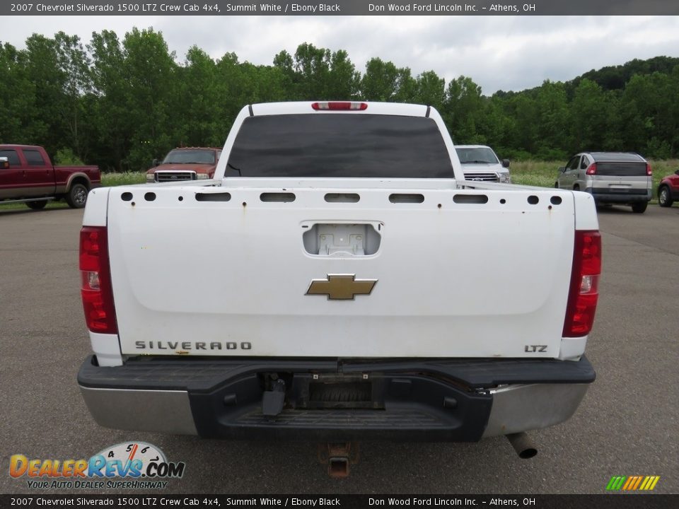 2007 Chevrolet Silverado 1500 LTZ Crew Cab 4x4 Summit White / Ebony Black Photo #9