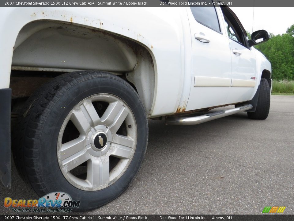 2007 Chevrolet Silverado 1500 LTZ Crew Cab 4x4 Summit White / Ebony Black Photo #11