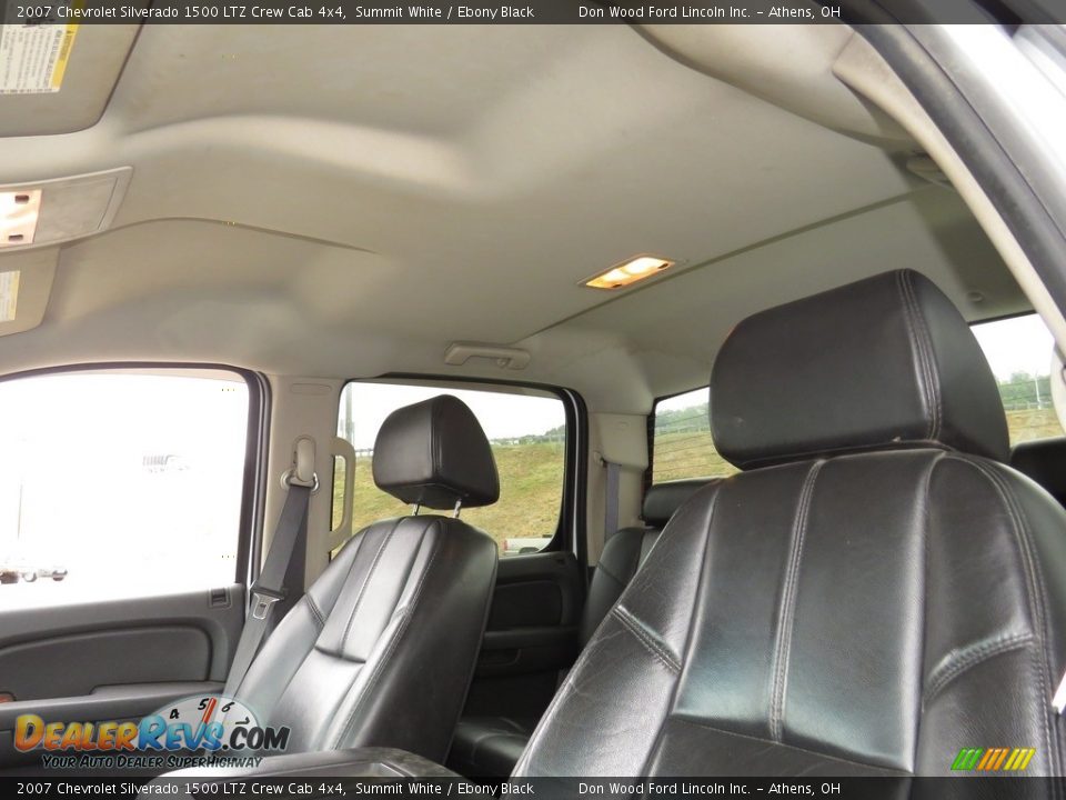 2007 Chevrolet Silverado 1500 LTZ Crew Cab 4x4 Summit White / Ebony Black Photo #15