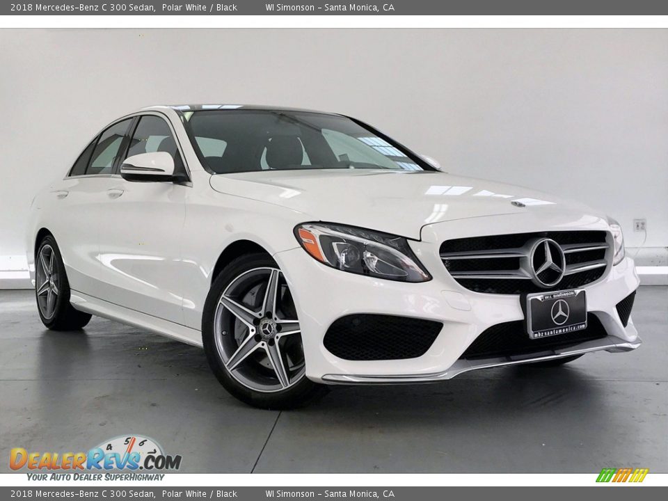 Front 3/4 View of 2018 Mercedes-Benz C 300 Sedan Photo #34