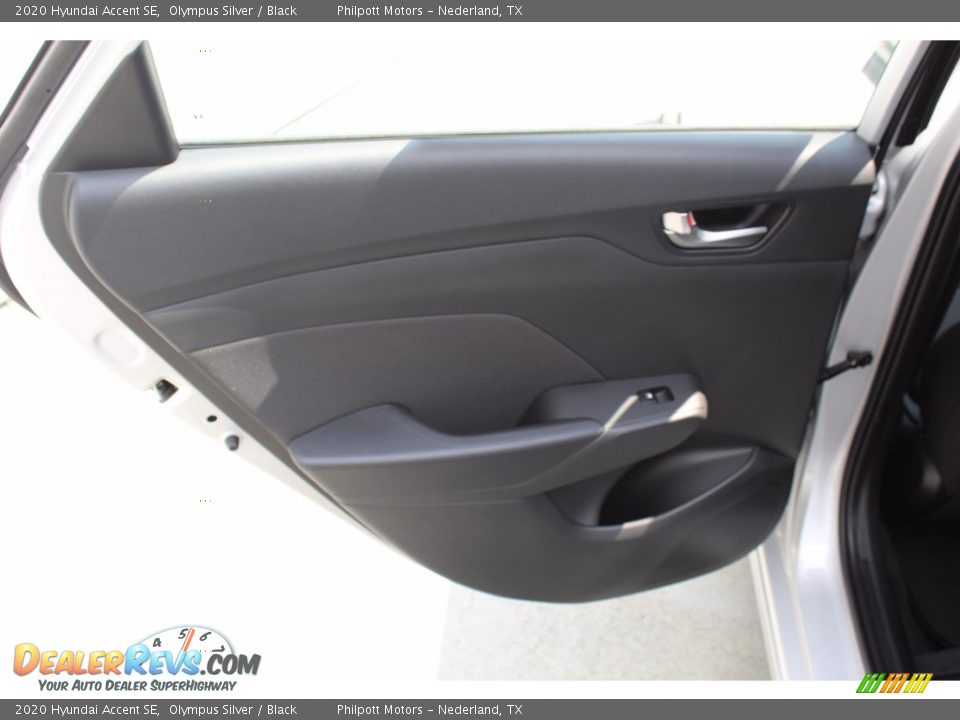 2020 Hyundai Accent SE Olympus Silver / Black Photo #18