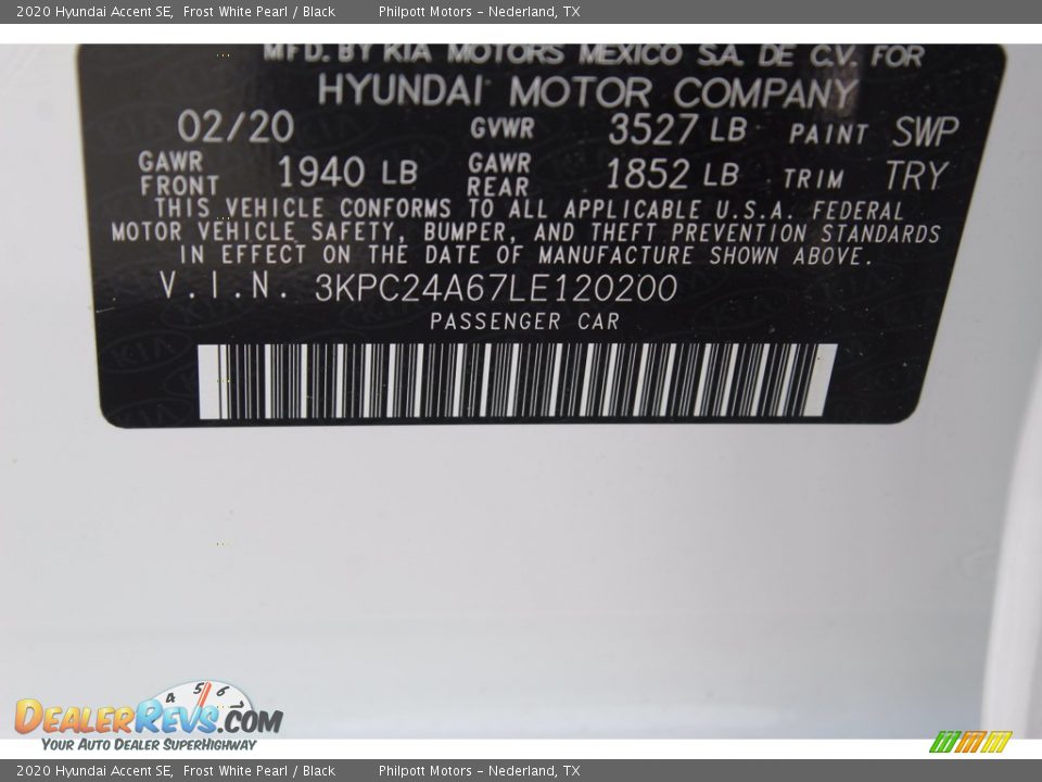 2020 Hyundai Accent SE Frost White Pearl / Black Photo #23