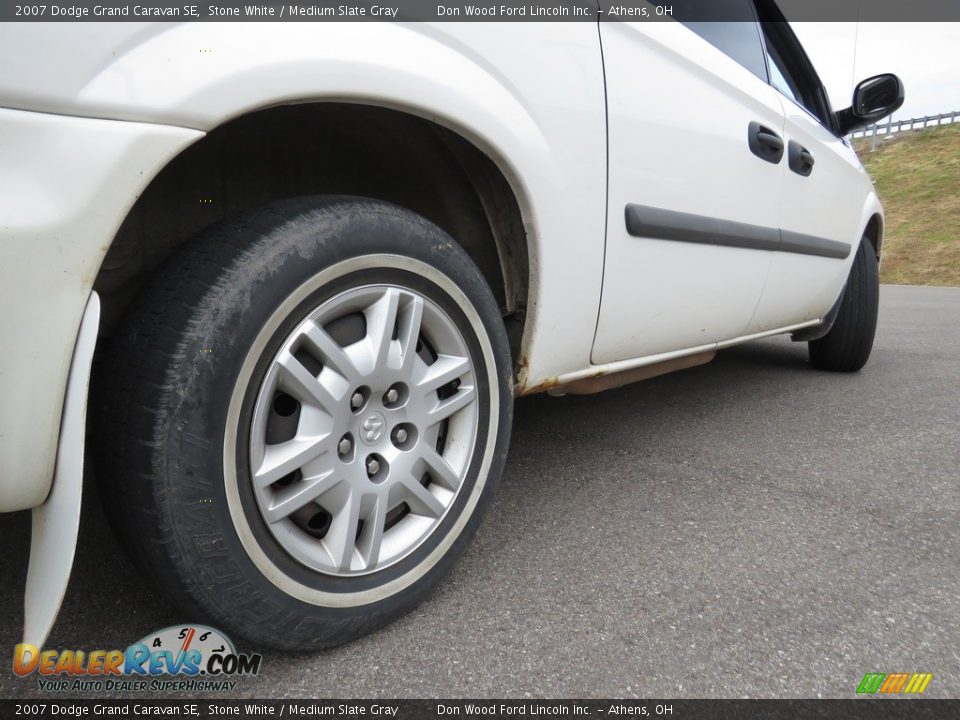 2007 Dodge Grand Caravan SE Stone White / Medium Slate Gray Photo #13