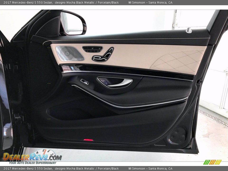 Door Panel of 2017 Mercedes-Benz S 550 Sedan Photo #30