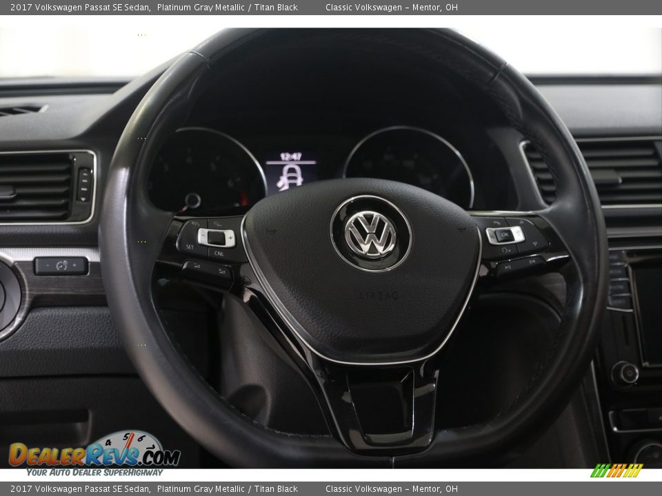 2017 Volkswagen Passat SE Sedan Platinum Gray Metallic / Titan Black Photo #6