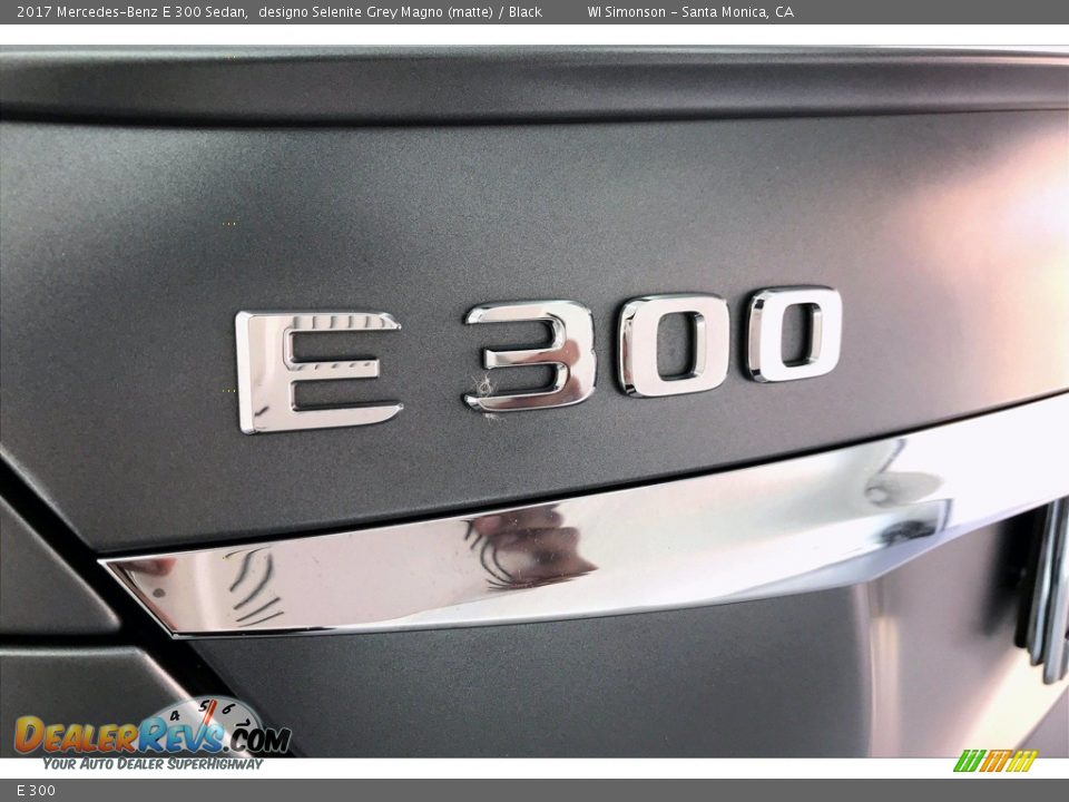 E 300 - 2017 Mercedes-Benz E