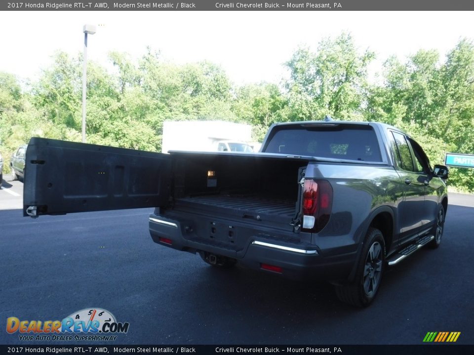 2017 Honda Ridgeline RTL-T AWD Modern Steel Metallic / Black Photo #16