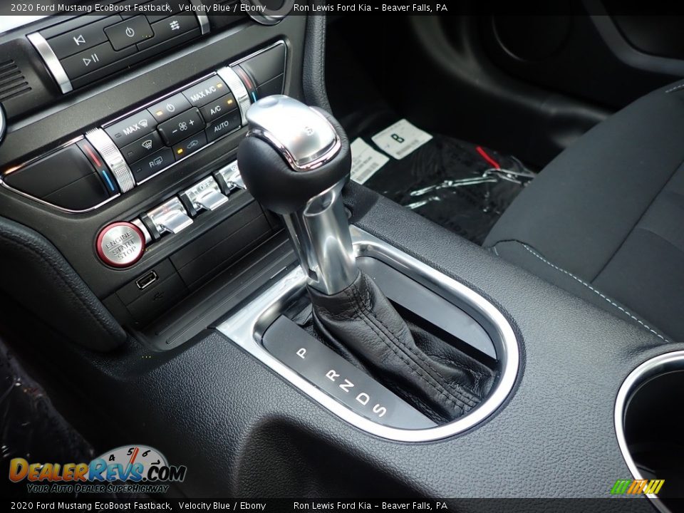 2020 Ford Mustang EcoBoost Fastback Shifter Photo #20