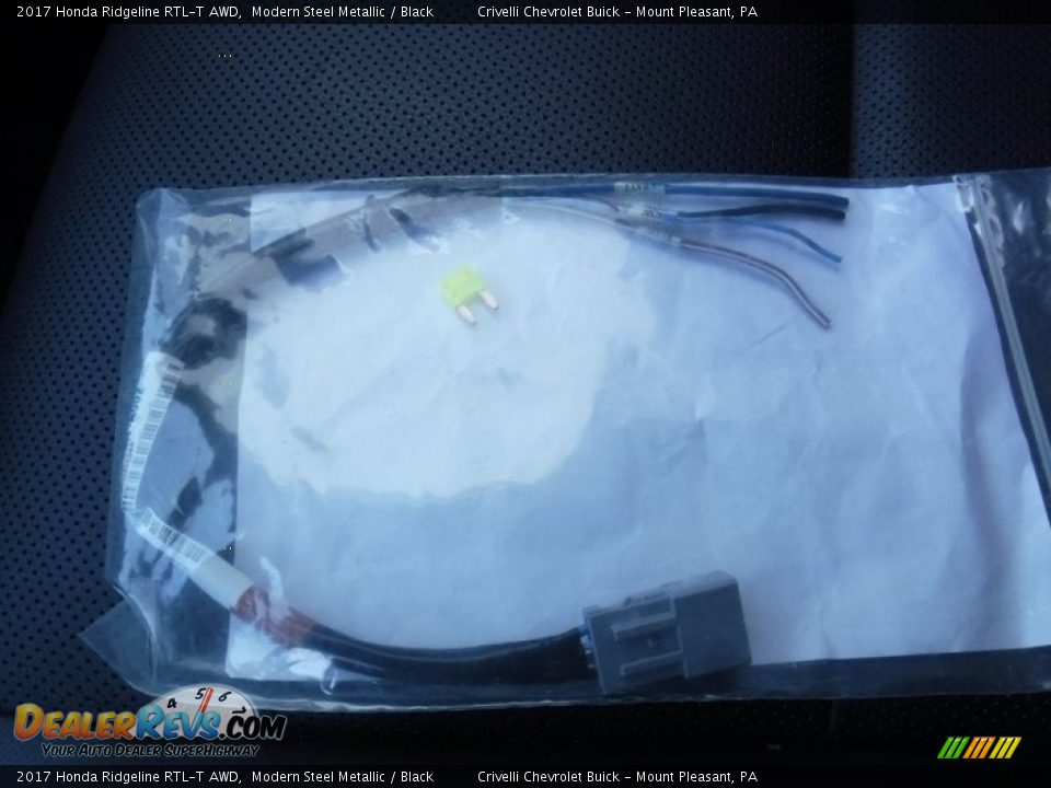 2017 Honda Ridgeline RTL-T AWD Modern Steel Metallic / Black Photo #36