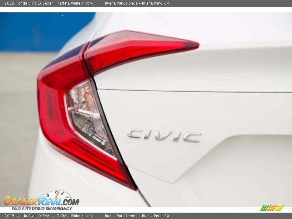 2018 Honda Civic LX Sedan Taffeta White / Ivory Photo #12