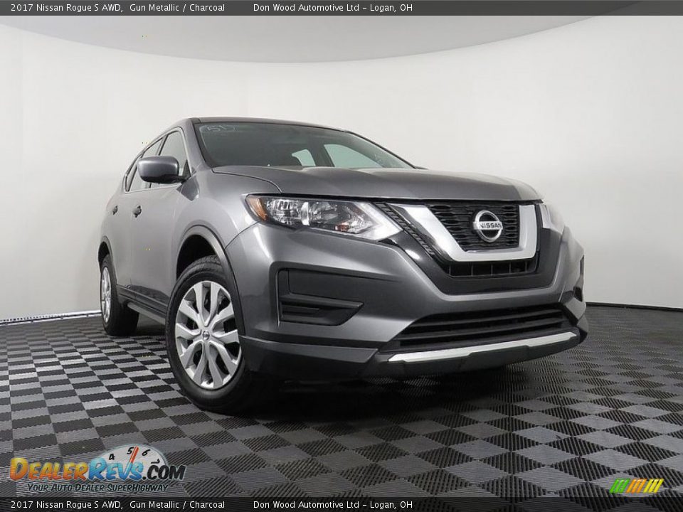 2017 Nissan Rogue S AWD Gun Metallic / Charcoal Photo #1