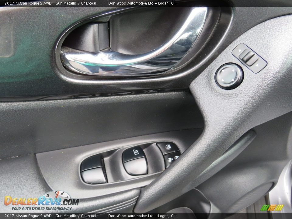 2017 Nissan Rogue S AWD Gun Metallic / Charcoal Photo #18