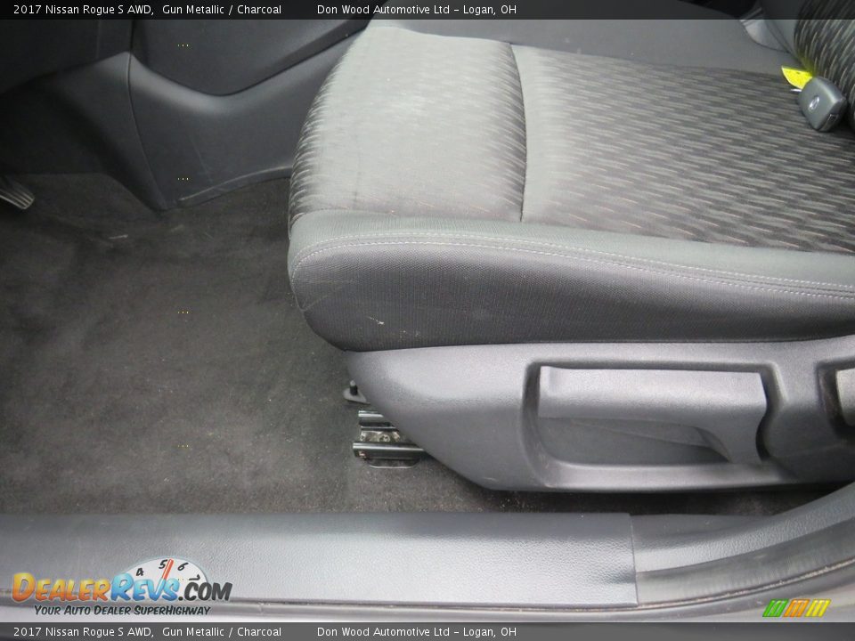 2017 Nissan Rogue S AWD Gun Metallic / Charcoal Photo #20