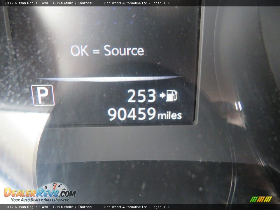 2017 Nissan Rogue S AWD Gun Metallic / Charcoal Photo #22