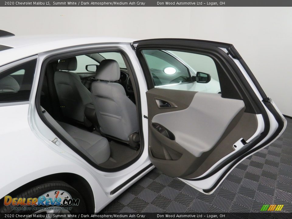 Door Panel of 2020 Chevrolet Malibu LS Photo #36