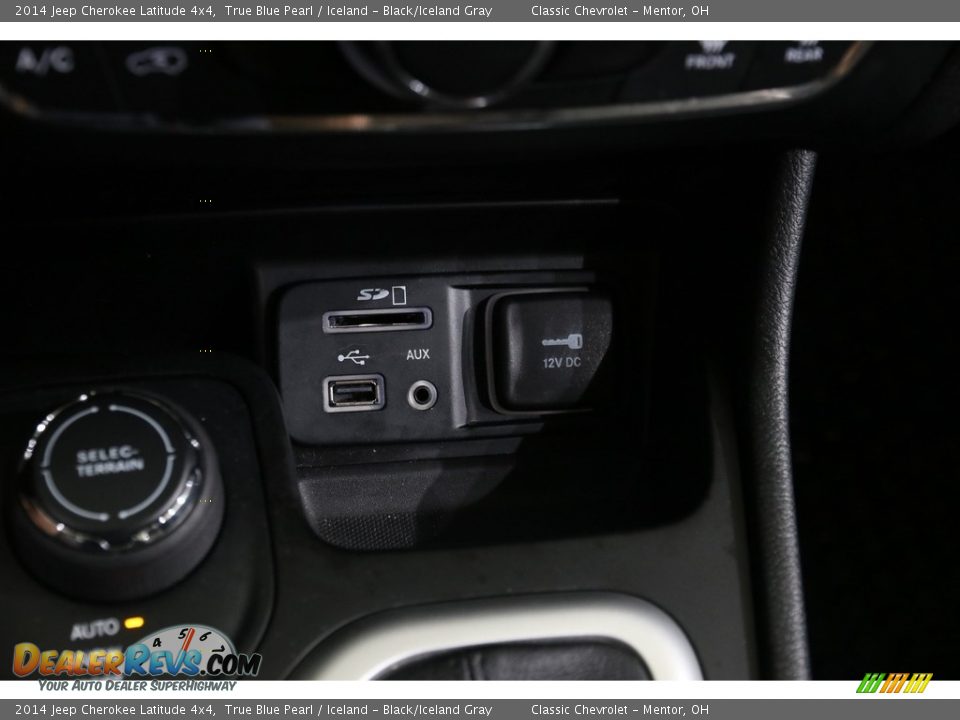 2014 Jeep Cherokee Latitude 4x4 True Blue Pearl / Iceland - Black/Iceland Gray Photo #17