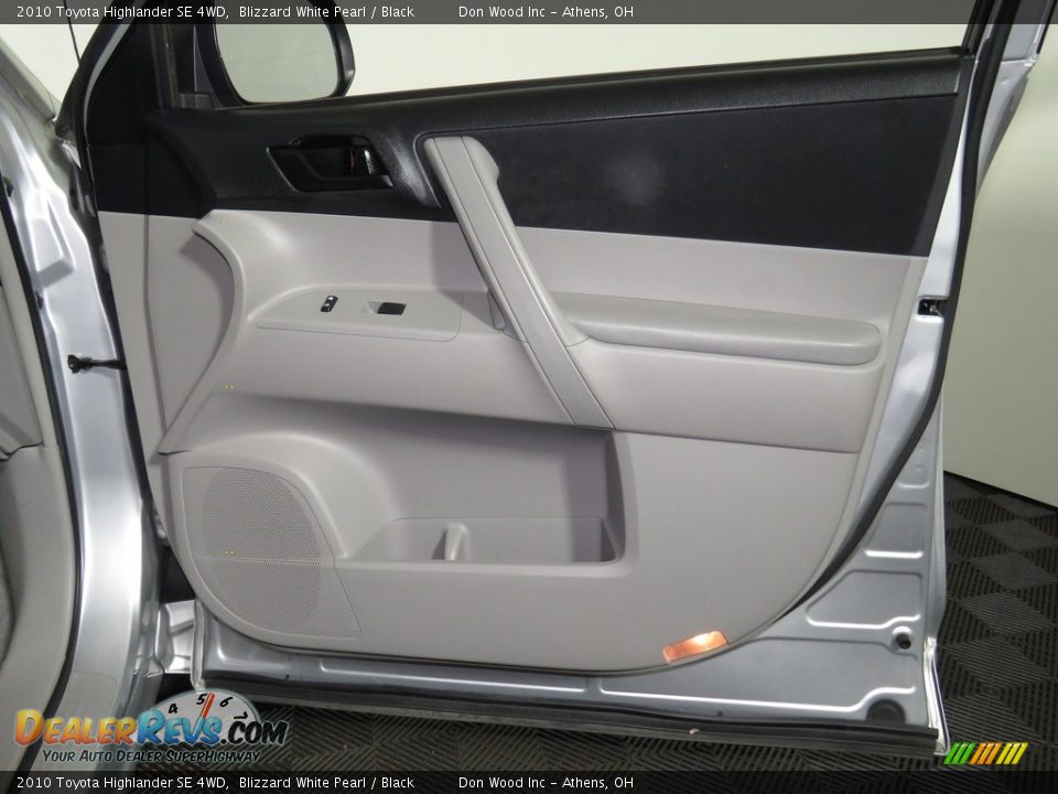 2010 Toyota Highlander SE 4WD Blizzard White Pearl / Black Photo #25