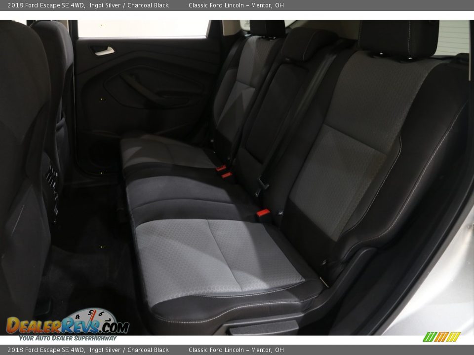 2018 Ford Escape SE 4WD Ingot Silver / Charcoal Black Photo #17