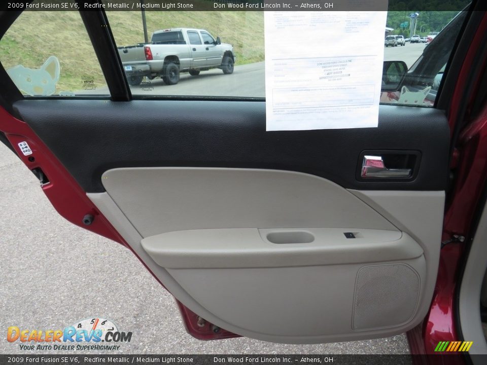 2009 Ford Fusion SE V6 Redfire Metallic / Medium Light Stone Photo #16
