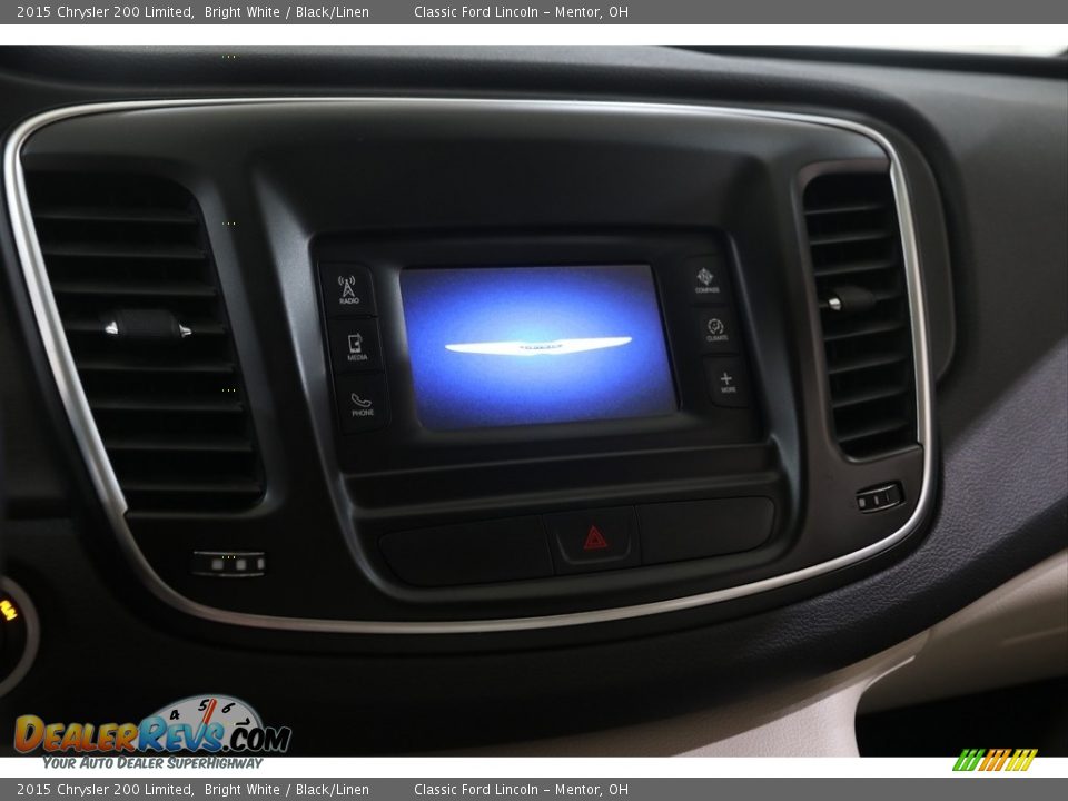 2015 Chrysler 200 Limited Bright White / Black/Linen Photo #9