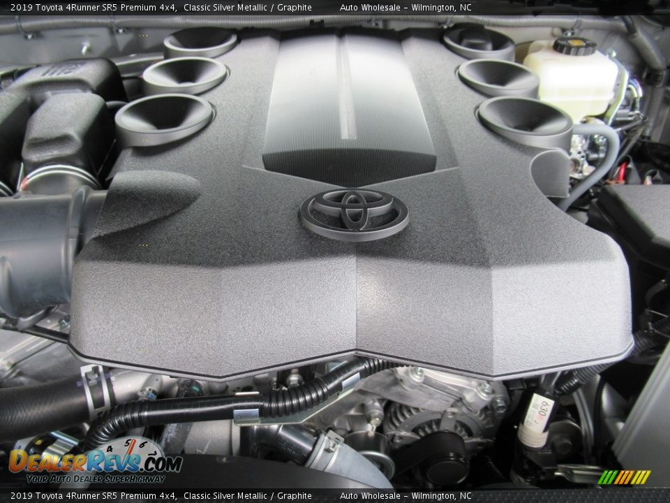2019 Toyota 4Runner SR5 Premium 4x4 Classic Silver Metallic / Graphite Photo #6