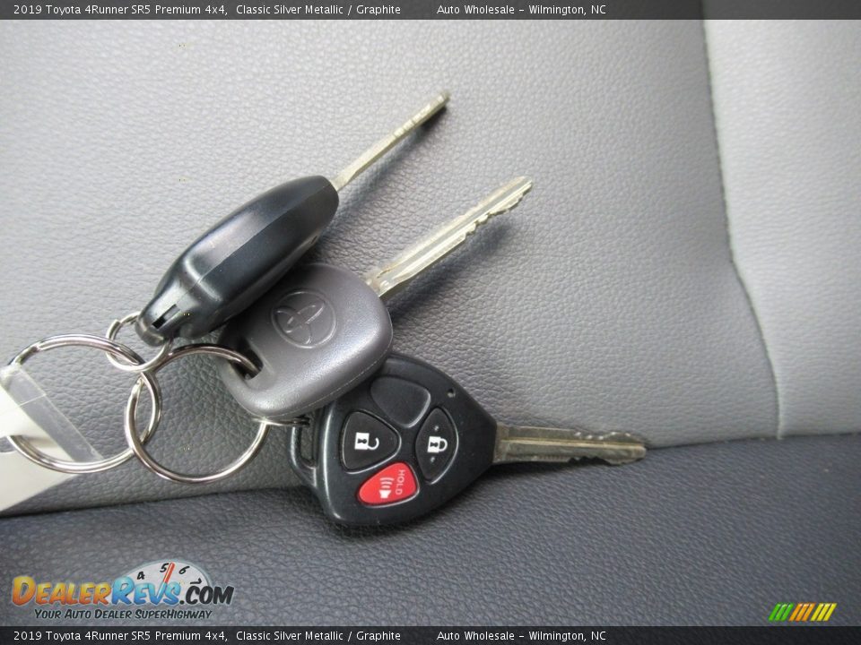 2019 Toyota 4Runner SR5 Premium 4x4 Classic Silver Metallic / Graphite Photo #20