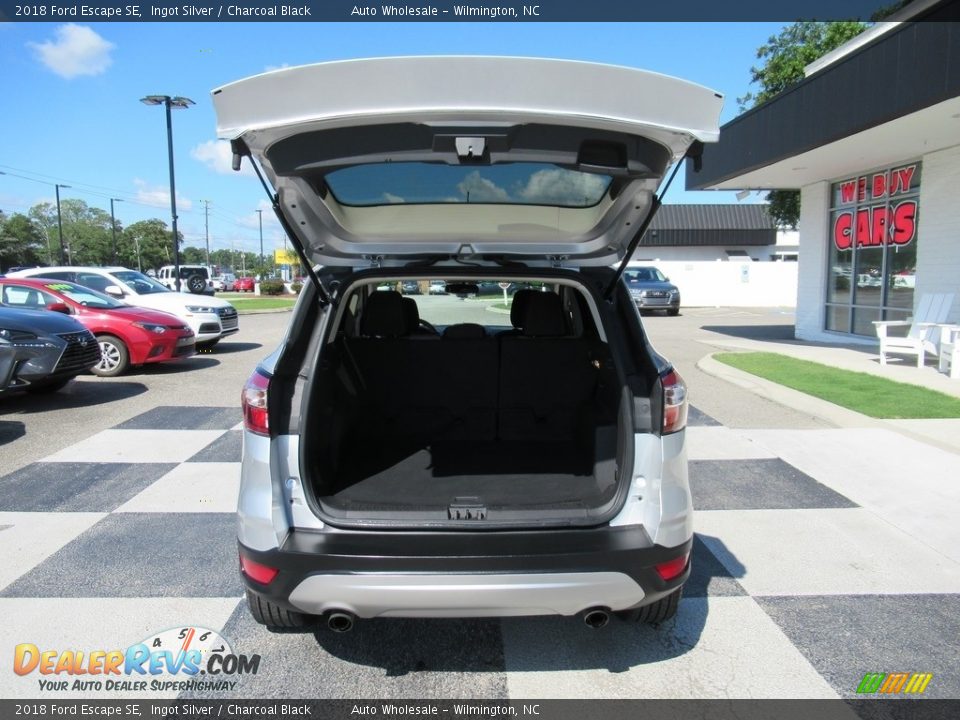 2018 Ford Escape SE Ingot Silver / Charcoal Black Photo #5